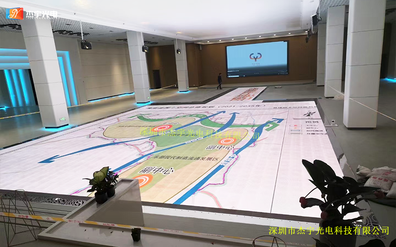 河北保定P3.91室内商场LED地砖屏170平方
