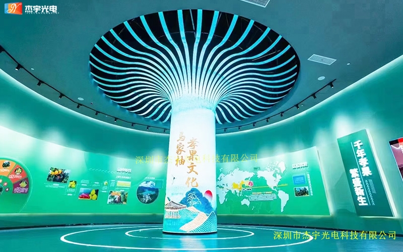 创意LED树形显示屏